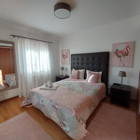 Casa Hespanhola بيت للعطل نازاريه